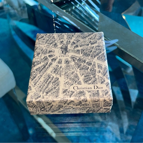 Christian Dior Heart Lock & Key - Picture 6 of 8